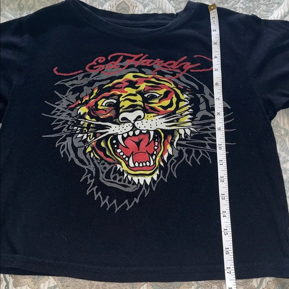 Ed Hardy Black Tee with Fierce Tiger Graphic - Picture 3 of 4